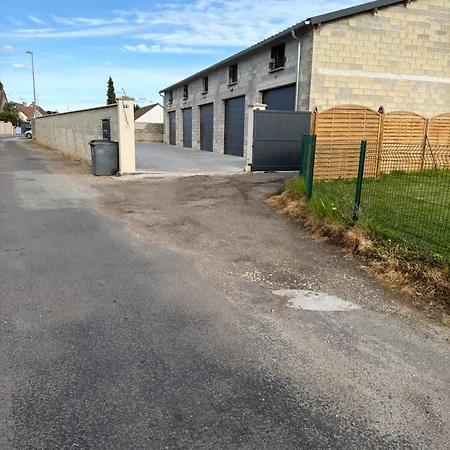 Studio, Atypique * Chaufour-lès-Bonnières
